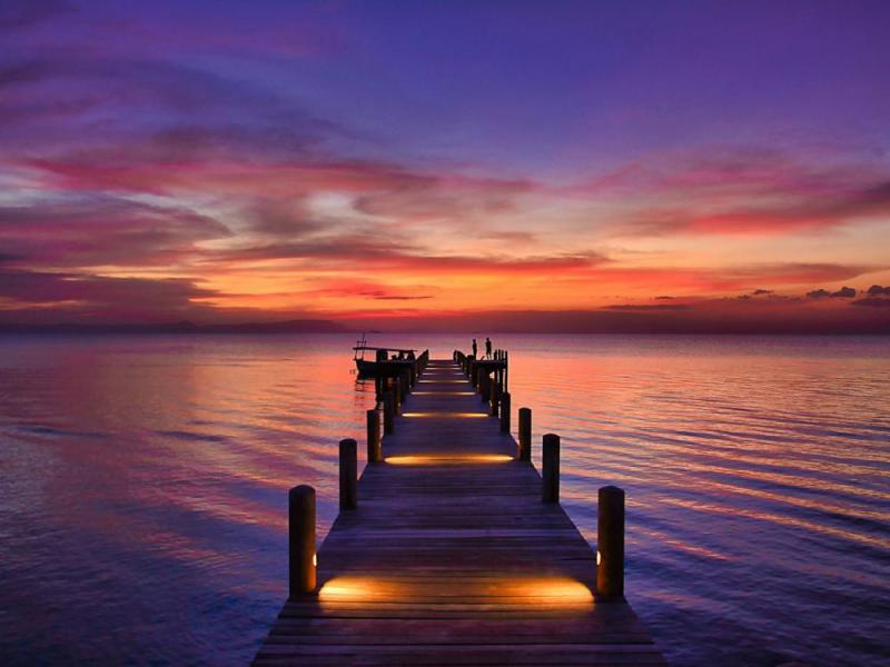 JOUR 9 : PHNOM PENH / SIHANOUKVILLE / ILE DE KOH RONG